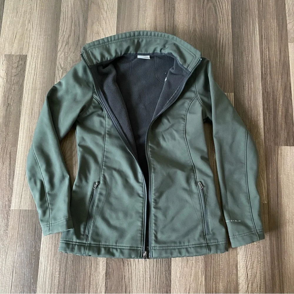 Columbia men’s jacket size S